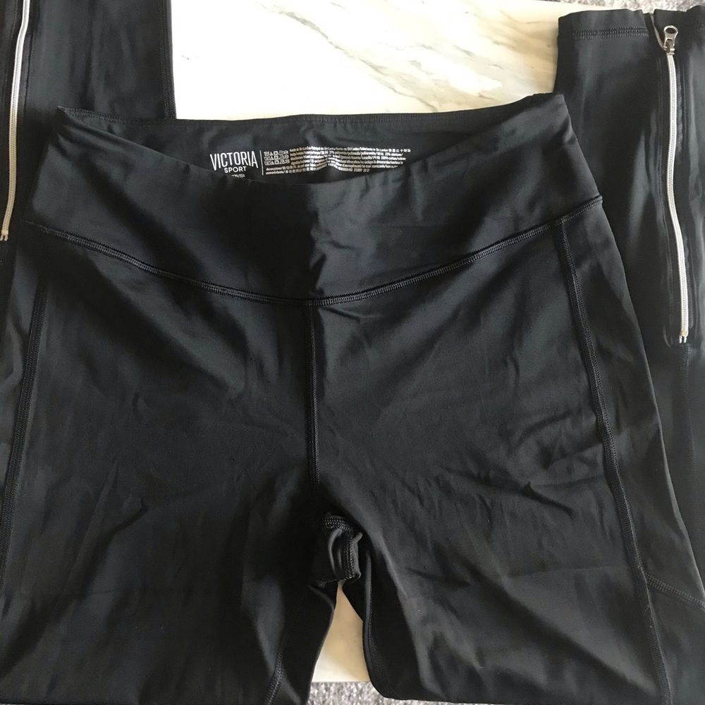 Victoria’s Secret Sport Leggings